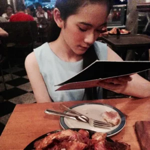 世界多了一個陌生人歌詞 | 雲浩影