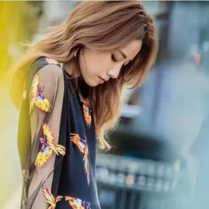 立斷歌詞 | Stephy Tang 鄧麗欣